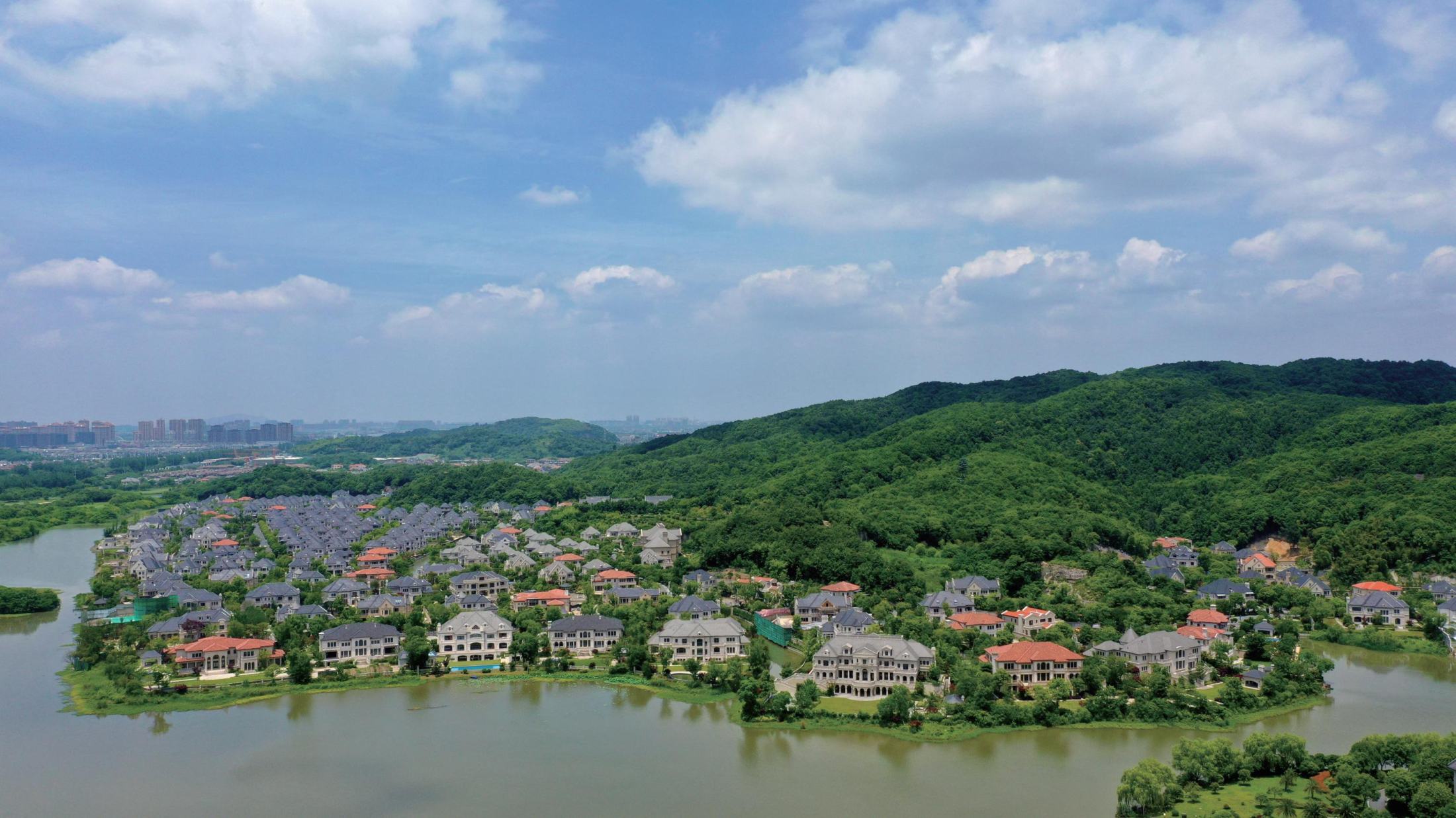 Shaoxing Baoye Four Seasons Garden