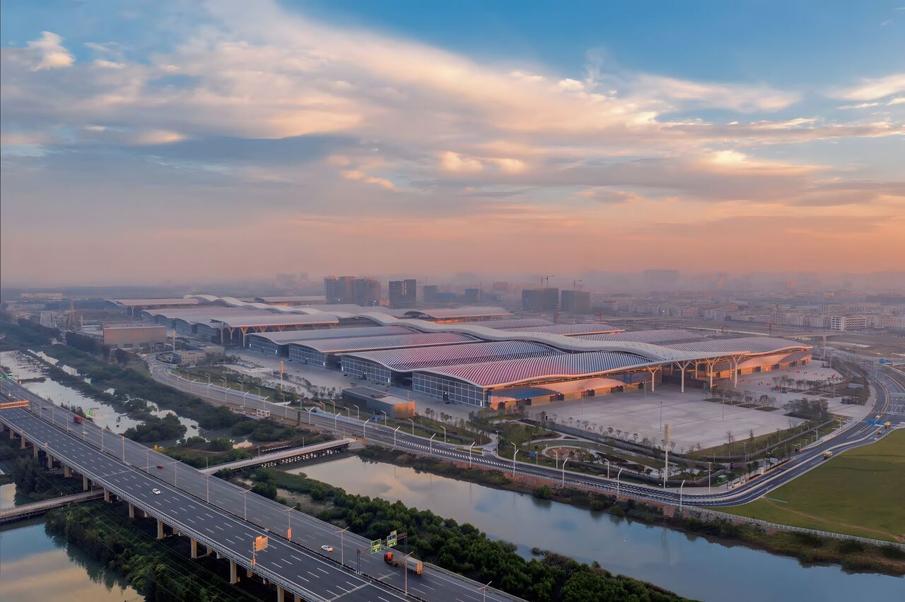 Shenzhen International Convention & Exhibition Center